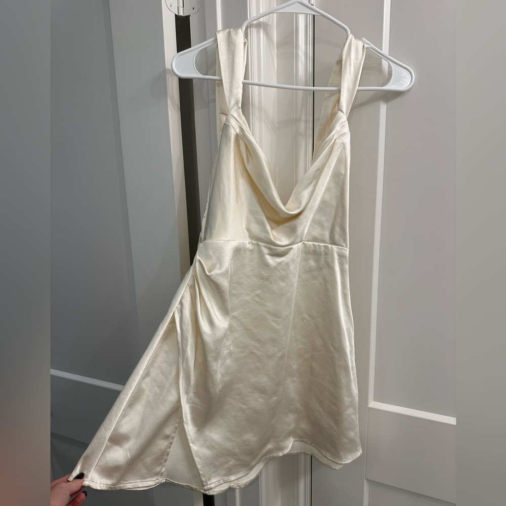 XS Runaway the Label Mini Dress!! - Picture 2 of 3